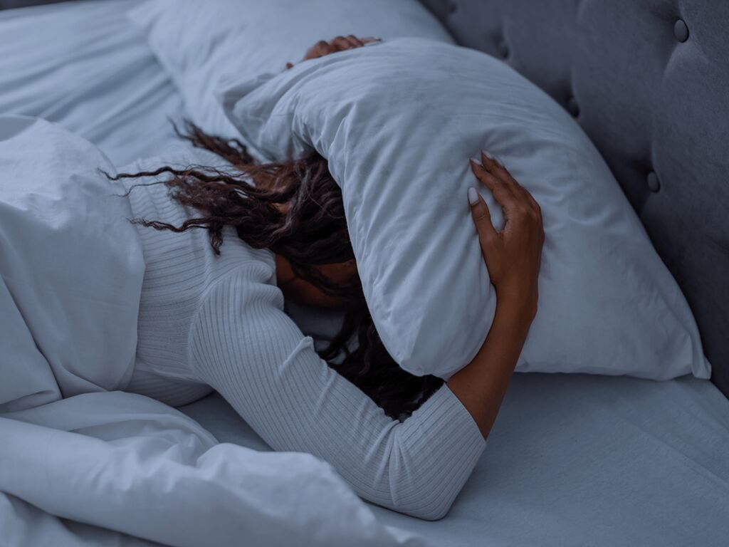 sleeping-earplugs-australia-before-noisy-night